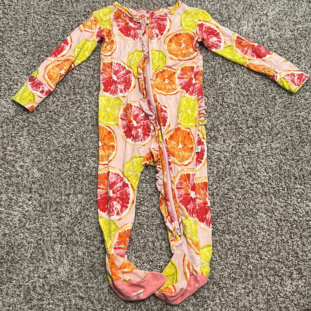 Posh Peanut Footies ✨